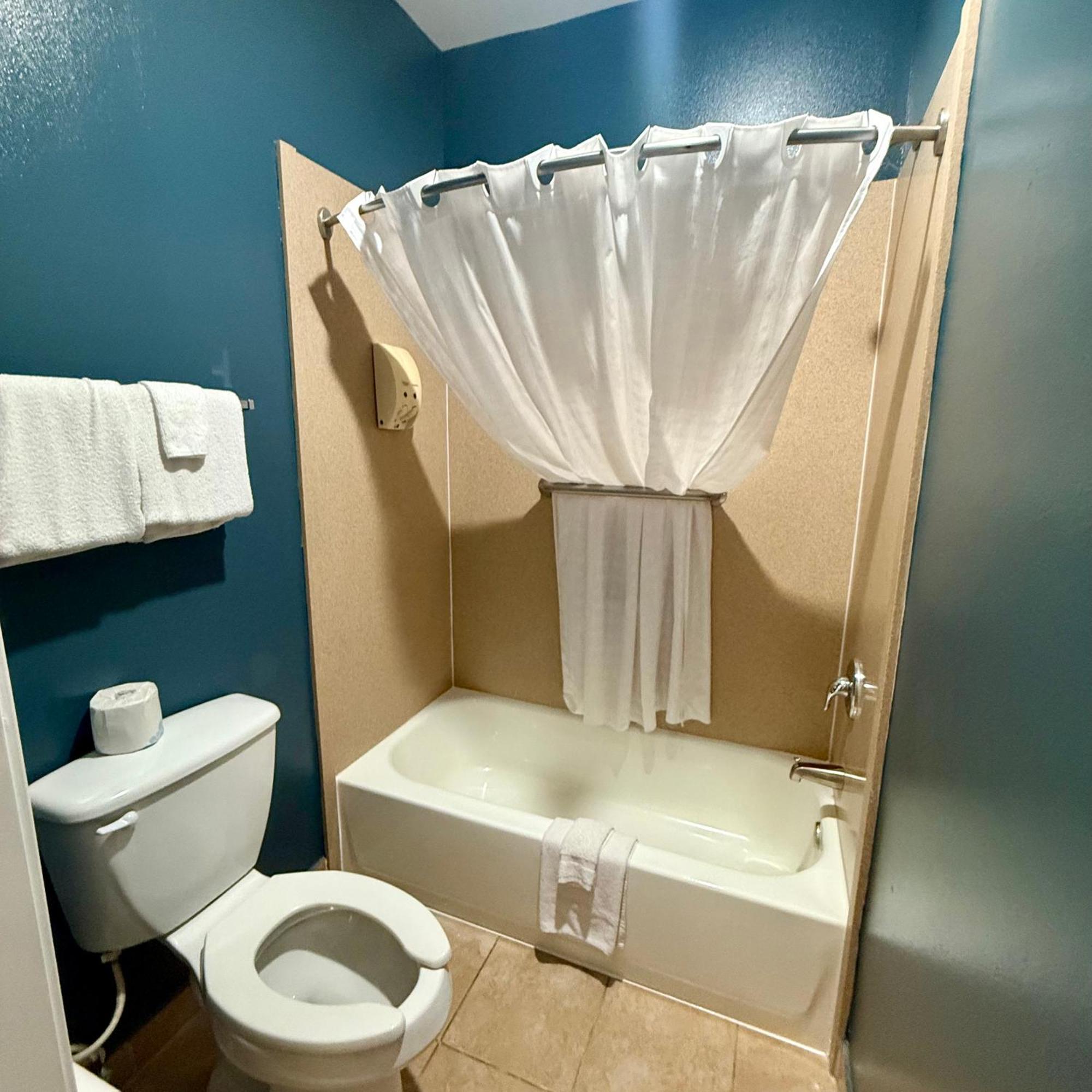 Weslaco Inn - Weslaco/Mercedes エクステリア 写真