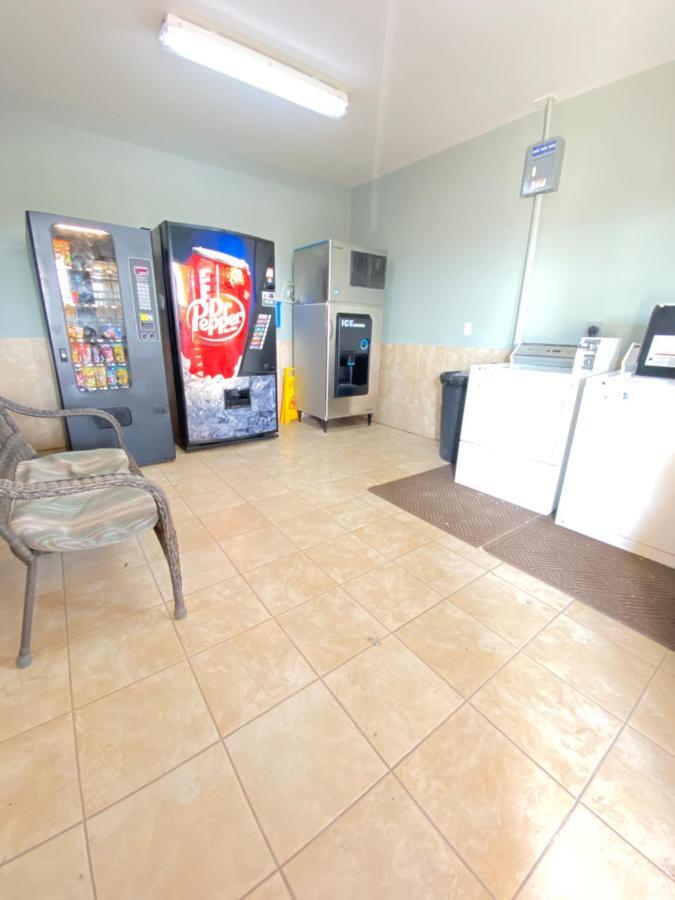 Weslaco Inn - Weslaco/Mercedes エクステリア 写真